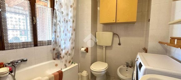Apartamento de 2 habitaciónes en Sovere, Italy No. 145434 10