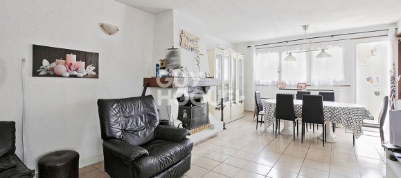 3 bedrooms House in Tournan-en-Brie, France No. 174360 3