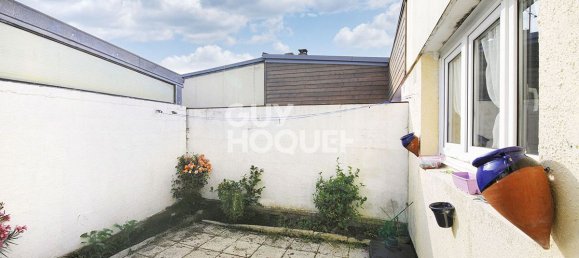 3 bedrooms House in Tournan-en-Brie, France No. 174360 10