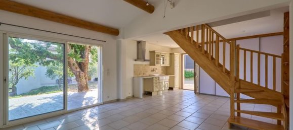1 bedroom House in Pierrevert, France No. 304423 3