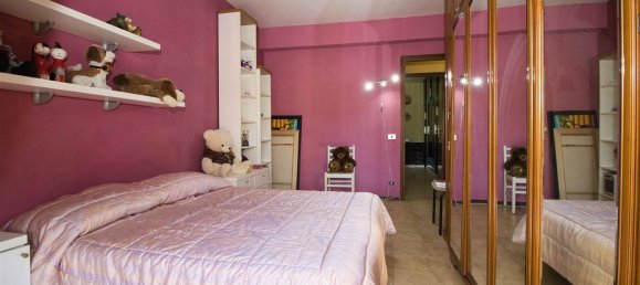 4-salle Appartement à Poggio Mirteto, Italy No. 203570 15