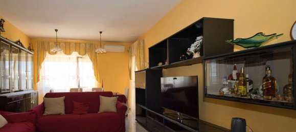 4-salle Appartement à Poggio Mirteto, Italy No. 203570 2