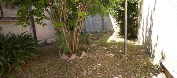 4-salle Appartement à Poggio Mirteto, Italy No. 203570 22