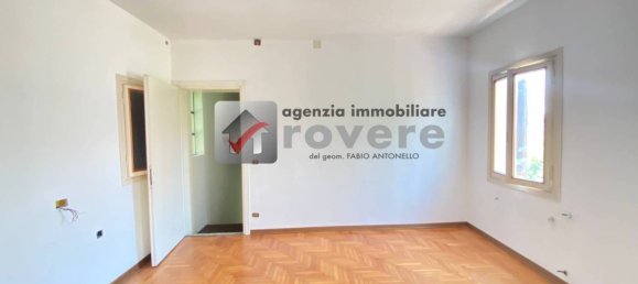 Вилла с 2 спальнями в Тревизо, Италия № 275203 16