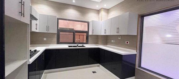 4 bedrooms Apartment in Al Yasmeen, UAE No. 25631 3