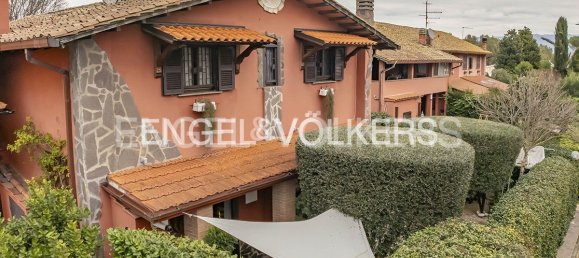 2 bedrooms House in Rome, Italy No. 127299 25