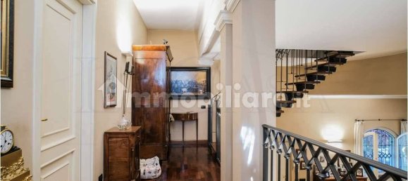 5 bedrooms Villa in Maclodio, Italy No. 337520 10