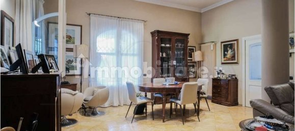 5 bedrooms Villa in Maclodio, Italy No. 337520 2
