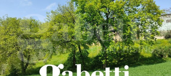 16020m² Land in Marche, Italy No. 344798 7