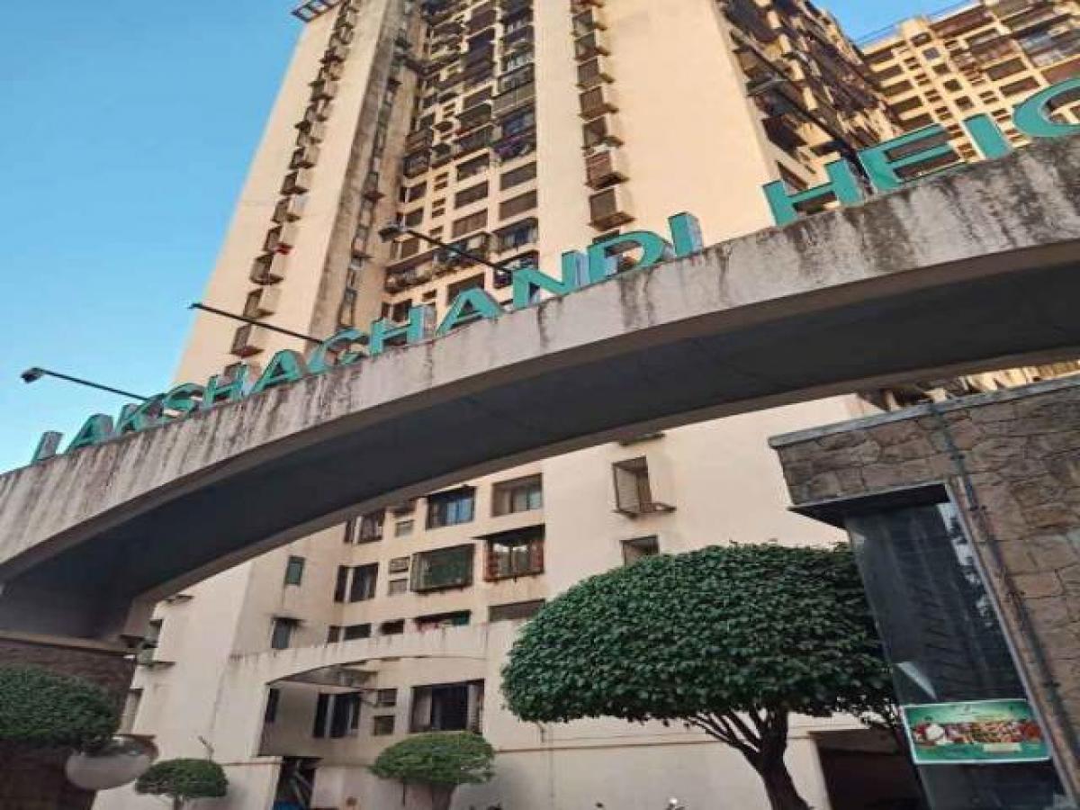 2 bedrooms House in Mumbai, India No. 15585