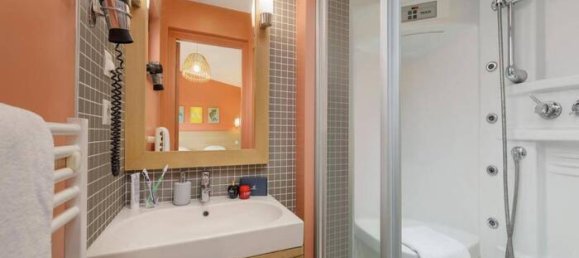 Casa de 4 dormitorios en Chaumont-sur-Tharonne, France No. 89060 12