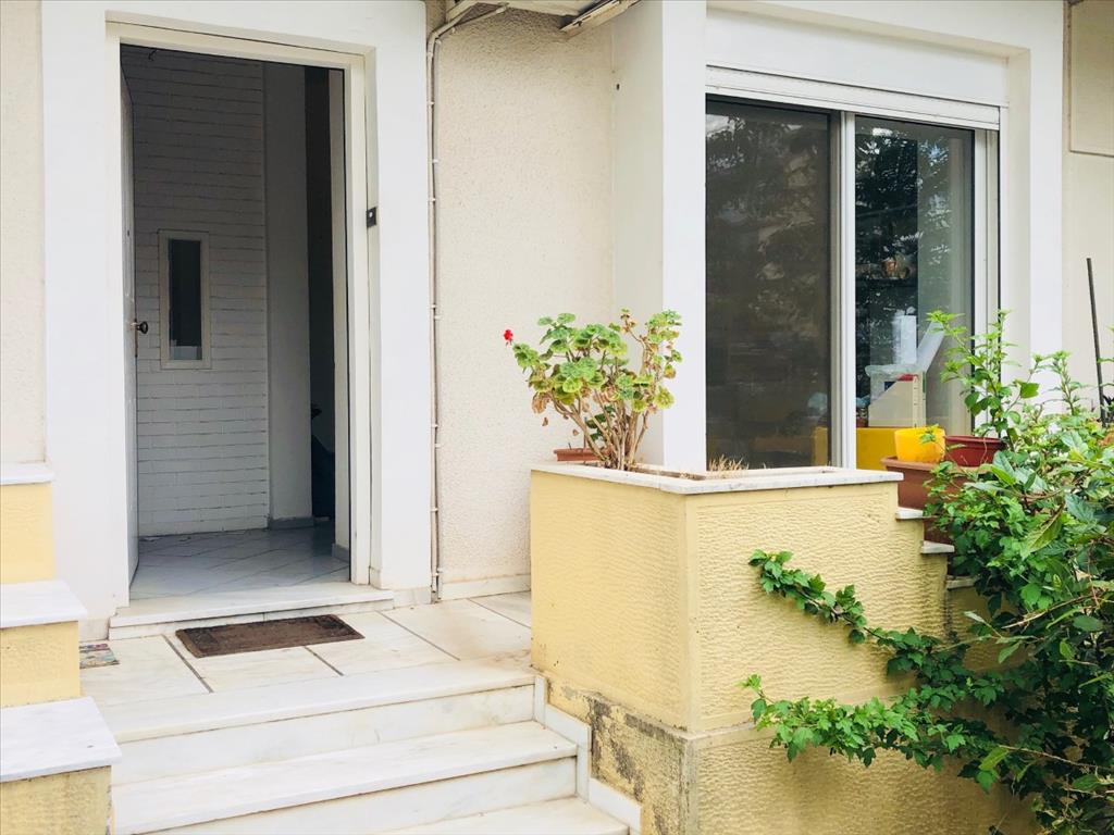 Gewerbliche Immobilie in Vrilissia, Greece 79m², Nr. 95284