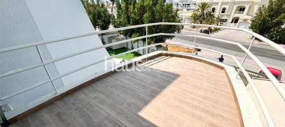 Villa T5 em Umm Suqeim, UAE N.º 99866 21