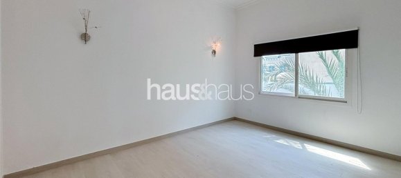 Villa T5 em Umm Suqeim, UAE N.º 99866 14