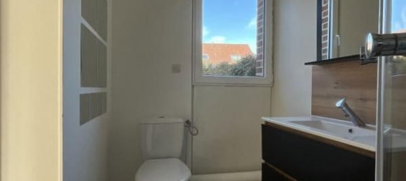 3 bedrooms House in Seine-Maritime, France No. 357223 8