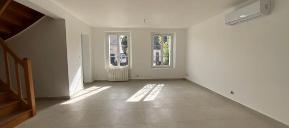 3 bedrooms House in Seine-Maritime, France No. 357223 5