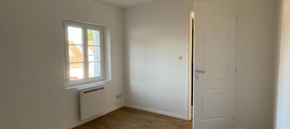 3 bedrooms House in Seine-Maritime, France No. 357223 10