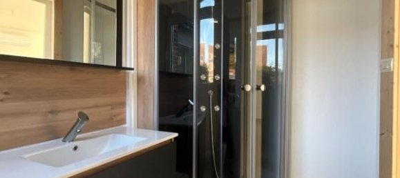 3 bedrooms House in Seine-Maritime, France No. 357223 7