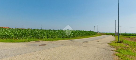  قطعة أرض في Riva presso Chieri, Italy 8970متر مربع رقم 110096 15