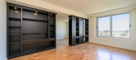 2 bedrooms Apartment in Porto, Portugal No. 39412 2