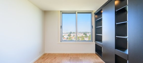 2 bedrooms Apartment in Porto, Portugal No. 39412 6