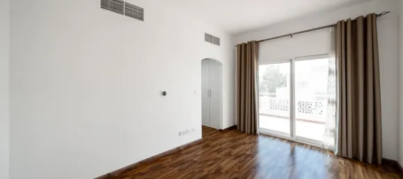 Villa de 4 dormitorios en Meadows, UAE No. 108303 11