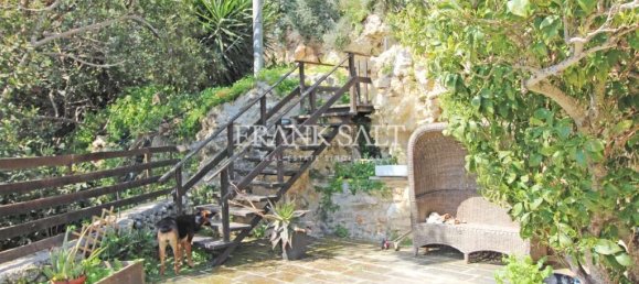 3 bedrooms Farm in Mtarfa, Malta No. 1549 7