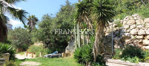 3 bedrooms Farm in Mtarfa, Malta No. 1549 6