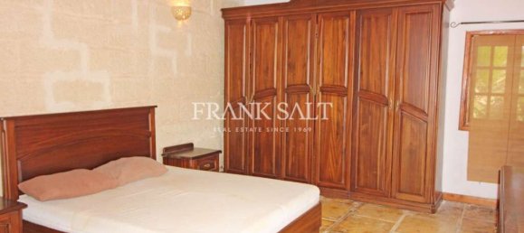 3 bedrooms Farm in Mtarfa, Malta No. 1549 13