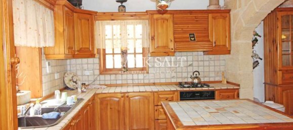 3 bedrooms Farm in Mtarfa, Malta No. 1549 8