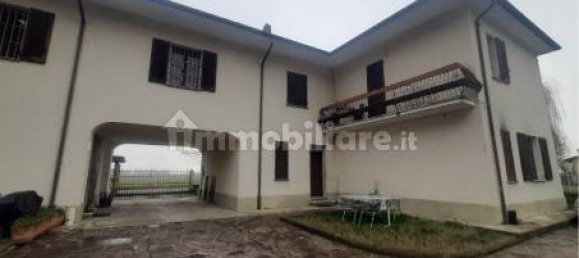 3 bedrooms Apartment in Landriano, Italy No. 282917 3