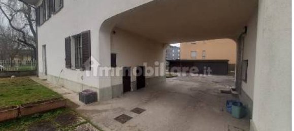 3 bedrooms Apartment in Landriano, Italy No. 282917 4