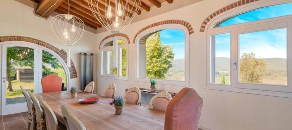 4 bedrooms Villa in Reggello, Italy No. 120168 7