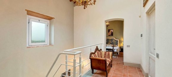 4 bedrooms Villa in Reggello, Italy No. 120168 17