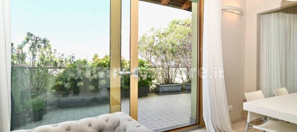 Пентхаус с 2 спальнями в Парабьяго, Италия № 313000 49