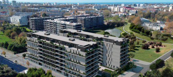 3 bedrooms Apartment in Porto, Portugal No. 180840 3