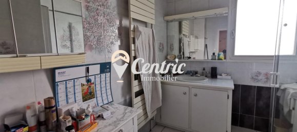 3 bedrooms House in Deux-Sevres, France No. 361779 6