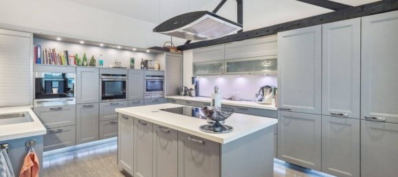 12-salle Bâtiment à Remscheid, Germany No. 8093 7