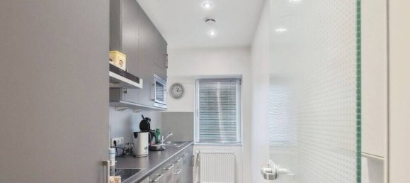 12-salle Bâtiment à Remscheid, Germany No. 8093 13