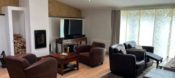 12-salle Bâtiment à Remscheid, Germany No. 8093 2