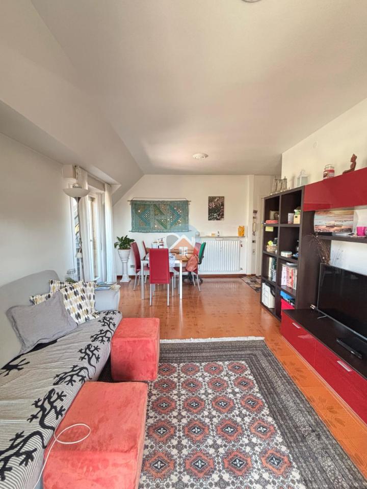 3غرفة شقة في Rovereto, Italy رقم 37777