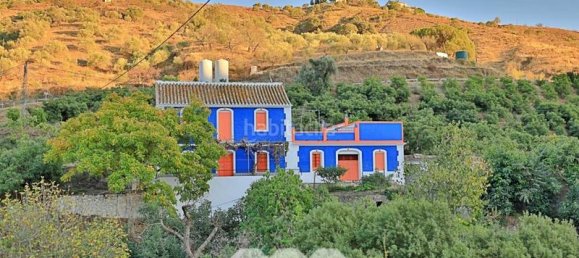 Casa de 3 dormitorios en Cómpeta, Spain No. 53627 3
