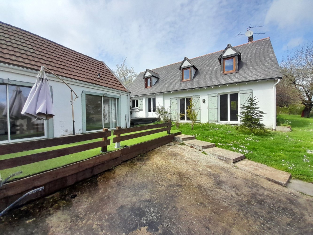 3 bedrooms Townhouse in Auneau, France No. 78982