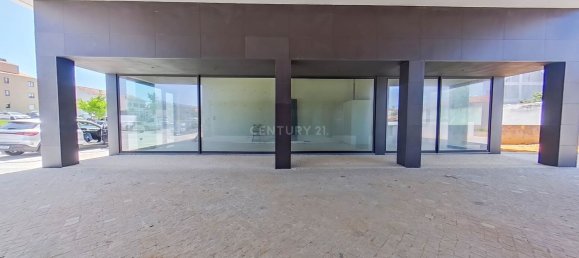 Gewerbliche Immobilie in Espinho, Portugal 87m², Nr. 35478 7