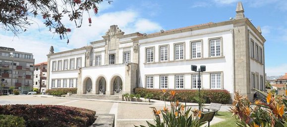 Gewerbliche Immobilie in Espinho, Portugal 87m², Nr. 35478 4