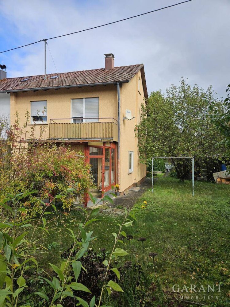 Adosado de 3 dormitorios en Reutlingen, Germany No. 2230