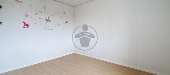 3 chambres Maison à Saint-Quentin, France No. 227941 6