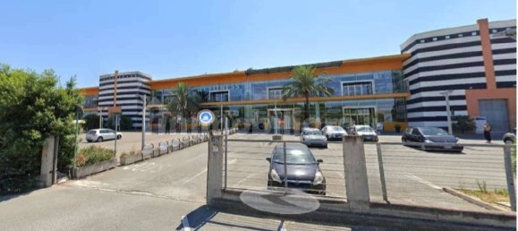 Коммерческая недвижимость 417м² в Сесту, Италия № 304842 6