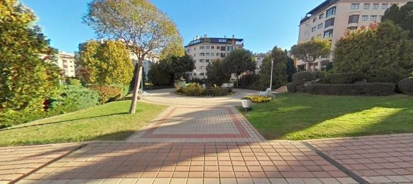 3 bedrooms Apartment in Madrid, Spain No. 137392 24