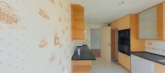 3 bedrooms Apartment in Madrid, Spain No. 137392 8